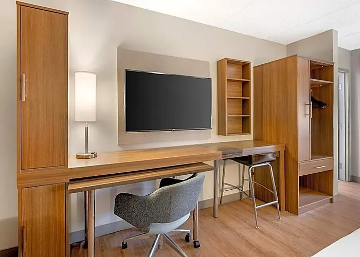 Mainstay - Chicago Hotel